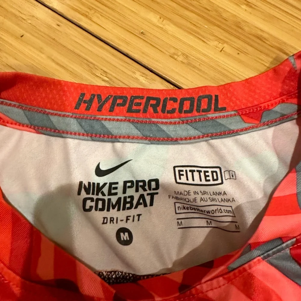 Nike Pro Dri-FIT Youth Compression Shirt Red Gray Camo Boys M Athletic